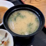 Awa No Sachi Wabi Sabi - ◆ 味噌汁
                      鳴門周辺で定番！あの美味しいお汁と同じ味。