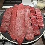 東京食肉市場直送 肉焼屋 D-29 広尾店 - 