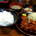 Tonkatsu Suisen - 若鶏の唐揚定食