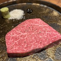 和牛とタン 焼肉 とみ 新橋本店 - 