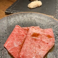 和牛とタン 焼肉 とみ 新橋本店 - 