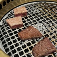 和牛とタン 焼肉 とみ 新橋本店 - 