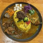Spice Curry Hare-Cla - ヾ(๑⃙⃘´ꇴ｀๑⃙⃘)ﾉ