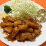 豚香王国 井しん - 甘酢辛マヨ定食！甘酢と辛マヨの相性抜群!!!
※付け合せ内容変更有り