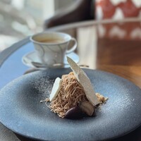 DINING & BAR TABLE 9 TOKYO - 