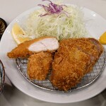 Tonkatsu Aoki - ミックスかつ定食（カタ&ササミ） 1,600円