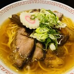 屋台ラーメンヤムヤム - チャーシュー麺2
