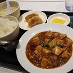 成都担々麺 - 麻婆豆腐定食