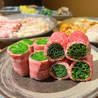 ホルモン焼肉 富や 栄店 - 