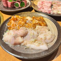 ホルモン焼肉 富や 栄店 - 