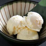 Vanilla Icecream