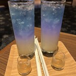 稲取銀水荘 - 16時から限定のバタフライピー茶を使ったノンアルカクテル。なんか綺麗！こちらも店員さんの提供。この時間は確かアルコールなし。