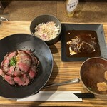 佰食屋 - 