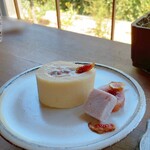 オリザ - いちじくのロールケーキ