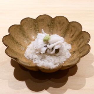 Ginza Nomikouji Yamagishi - 『鱧と梅肉の飯蒸し』