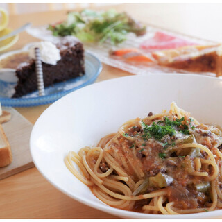 パスタが選べるレディースコース◆野菜たっぷりの料理を堪能◎