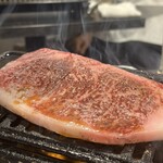 高屋敷肉店 - ジェイソン焼いてるやつ