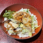 Inaniwaudommugendou - 比内地鶏の親子丼