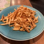 アガリコ 新宿 オリエンタルビストロ - 味無しのポテトフライ