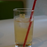 キングゴッドバーガー - ジンジャエール