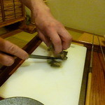 いろり庵 - 目の前で捌いてくれます2013.11.1