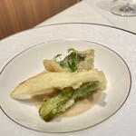 Ristorante La Soglia - 温前菜:マコモダケ、四角豆、カマスのフリット、落花生のソース