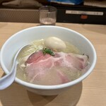 貝出汁中華そば くらむ - 