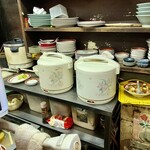 幸園 - 昔ながらの炊飯器。