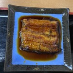 Tokikawa - 小さめの鰻ですが甘めのタレが美味です