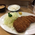 Maruhachi Tonkatsu Ten - 上ロースかつ定食（2000円税込）