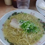白龍ラーメン - 替玉　100円　チャーシュー１枚・ネギ・スープをたしてくれる