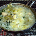 牟田商店 - ビラ貝のバター焼きにバジルソース、チーズとオニギリを入れてリゾットに！旨い！