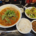 Aguni - 担々麺ランチ＋ミニ麻婆豆腐