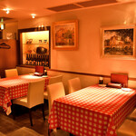 ラ・カッチャ Z - テーブル席