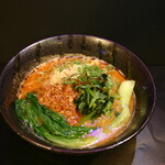 Noukou Niboshi Soba Menshou Hamaboshi - 五香粉が香る華やかな濃厚坦々麺