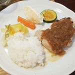 キッチン ブルー グローブ - ご飯を乗せてに肉汁、ソースを吸わせます