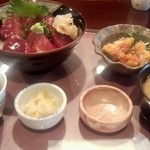 和らん　カツオ漬け丼