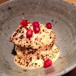 神保町 傳 - 無花果の味噌ソースヨーグルト