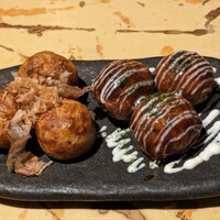 神楽坂 てっぱんや - 特製たこ焼き　ソース&醤油
