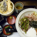 Sojibou - 大海老天丼と選べるそばの定食。
