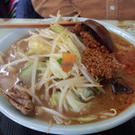 玉蘭 - 極辛（大辛）四川風味噌タンメン。800円。そもそも味噌タンメン自体珍しい代物なのに、その辛口。しかも極辛。この味わいは都内探しても他には見つからないかもしれません。一度食べたらハマること請け合いです。