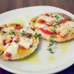 酒飯さわず - SNACKピザ 1枚220円