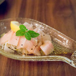 カジキマグロのカルパッチョ 590円