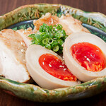 Nomidokoro Miyako - 鶏チャーシュー、煮卵