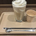 ホリーズカフェ - ドリンク写真:ソフトカフェオーレ。