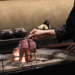 神楽坂 囲炉裏 肉よろず - 囲炉裏