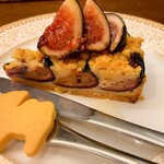 森のらくだ - いちじくタルト