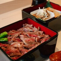 肉と庭 まつを - 