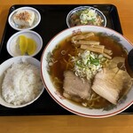 Sugai Shokudou - ラーメン定食(もつ煮込み)¥1,100