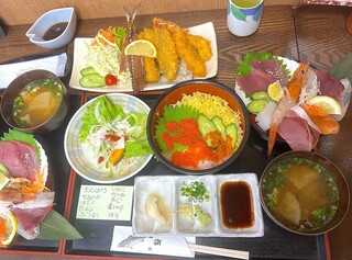 Osakanaya Kitaisan - 四季彩丼1500円税抜き＋ぷちふらい500円税抜き